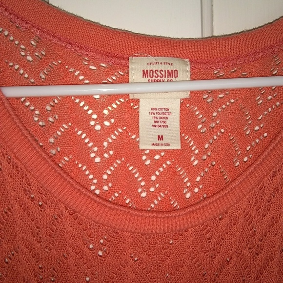 ✨4 for $20✨Mossimo coral shirt - Picture 4 of 4